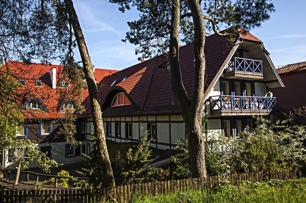 Hotel Jelita Nida Exterior foto